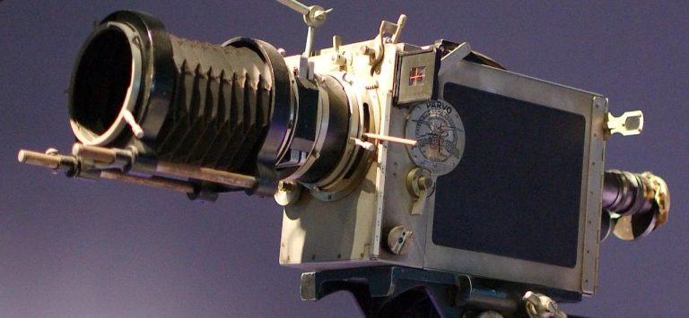 Wissenschaftslektorat Bild alte Kamera